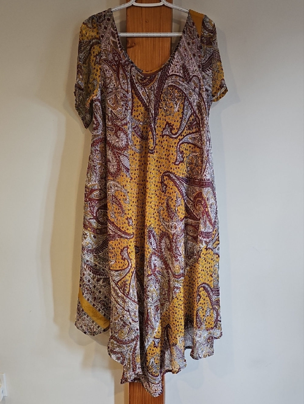 Yellow Paisley Casual Midi Dress - Picture 7 of 7